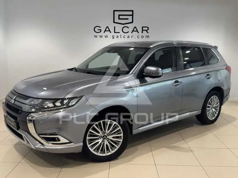2020 Mitsubishi OUTLANDER