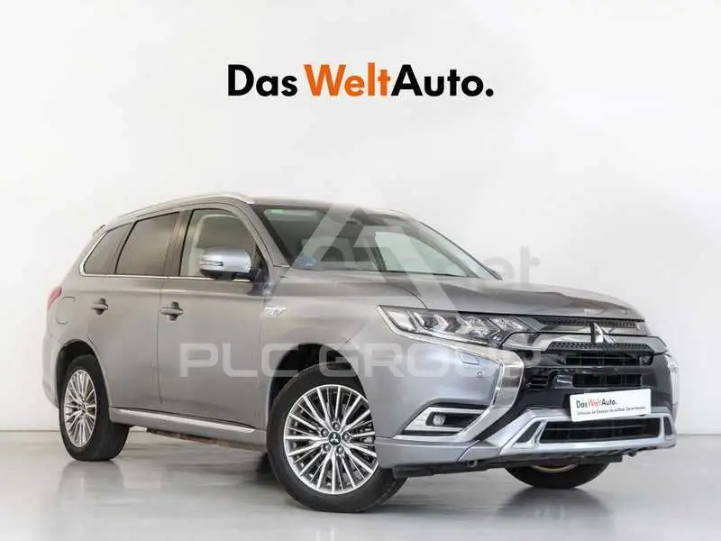 2020 Mitsubishi OUTLANDER