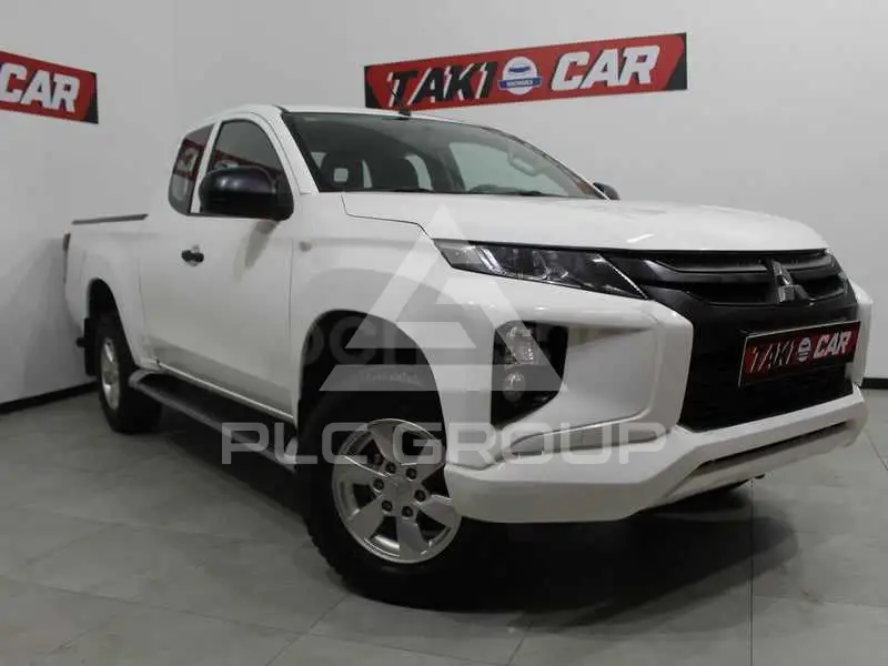 2020 Mitsubishi L200