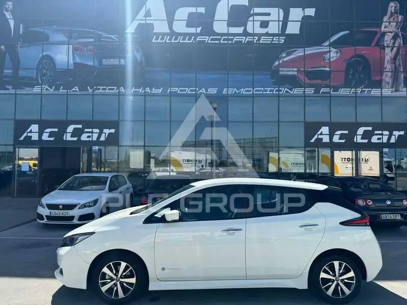 2020 Nissan LEAF