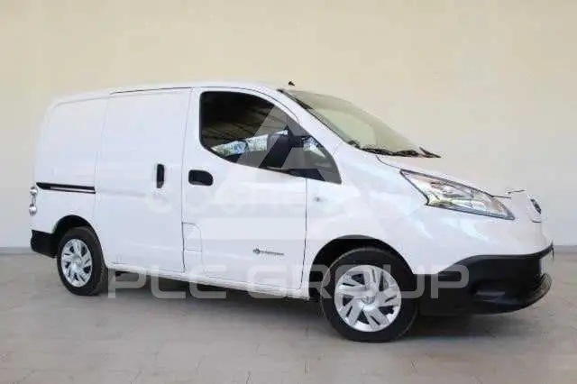 2020 Nissan NV 200
