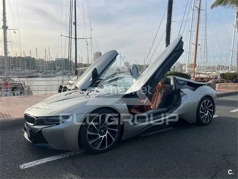 2020 BMW I8