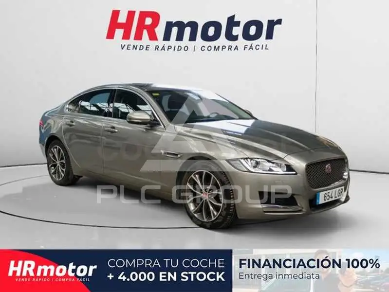 2020 Jaguar XF