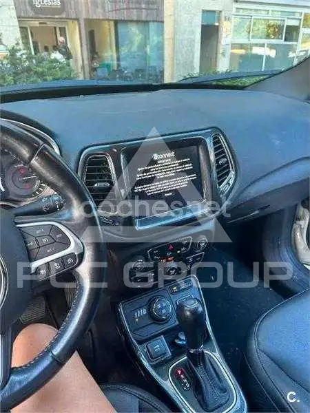 2020 Jeep COMPASS