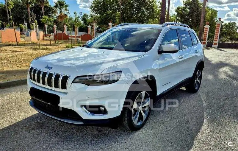 2020 Jeep CHEROKEE