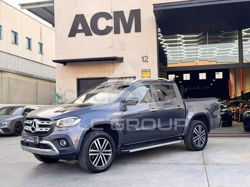 2020 Mercedes Benz X