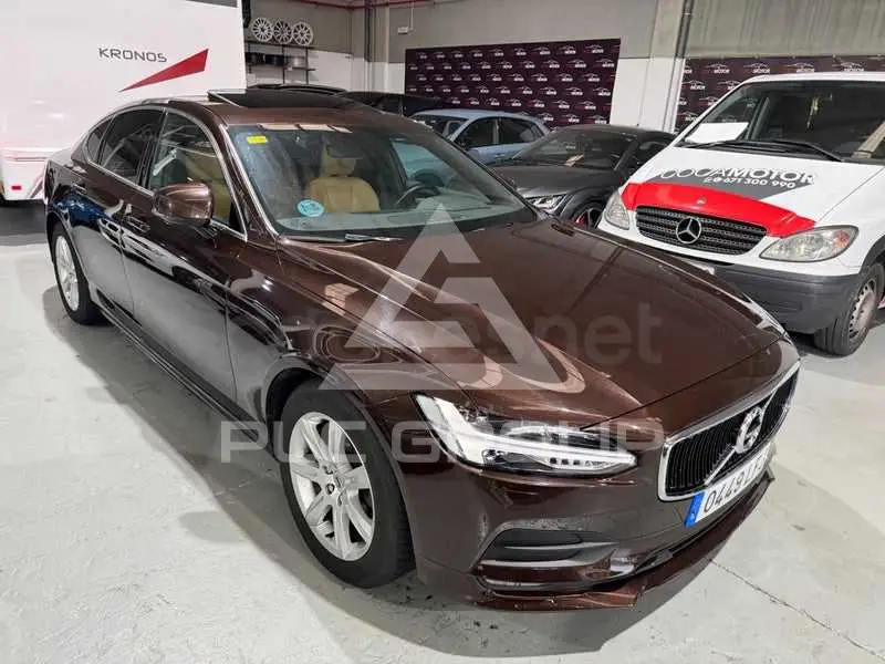 2020 Volvo S90