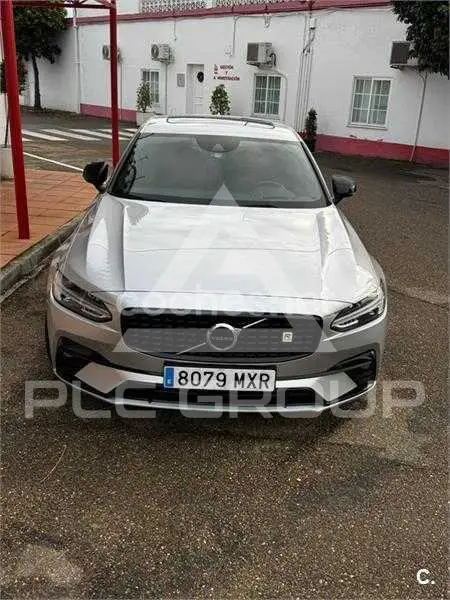 2020 Volvo S90