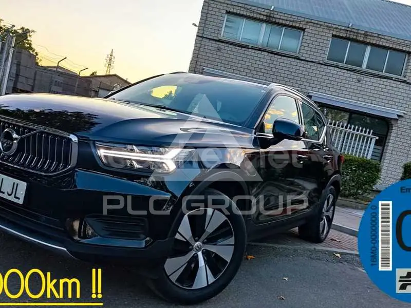 2020 Volvo XC40