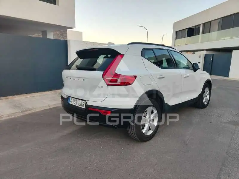 2020 Volvo XC40
