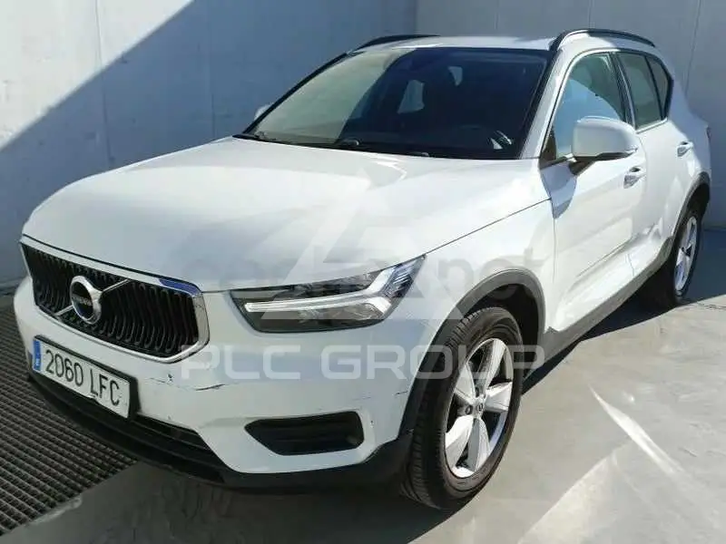 2020 Volvo XC40
