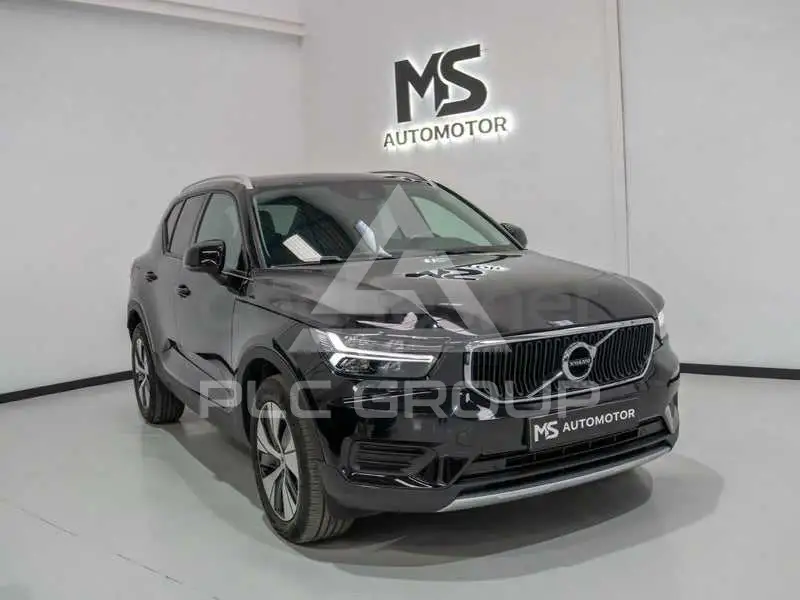 2020 Volvo XC40