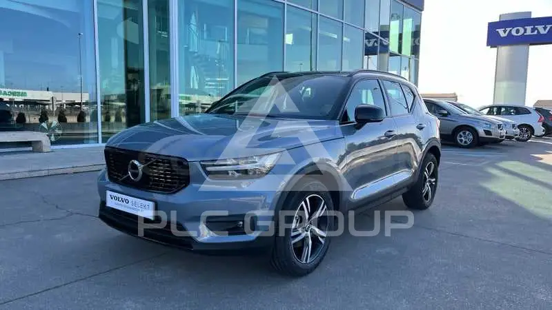 2020 Volvo XC40