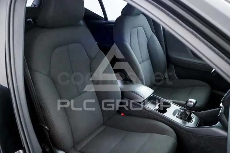 2020 Volvo XC40