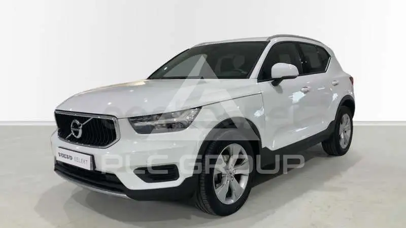 2020 Volvo XC40