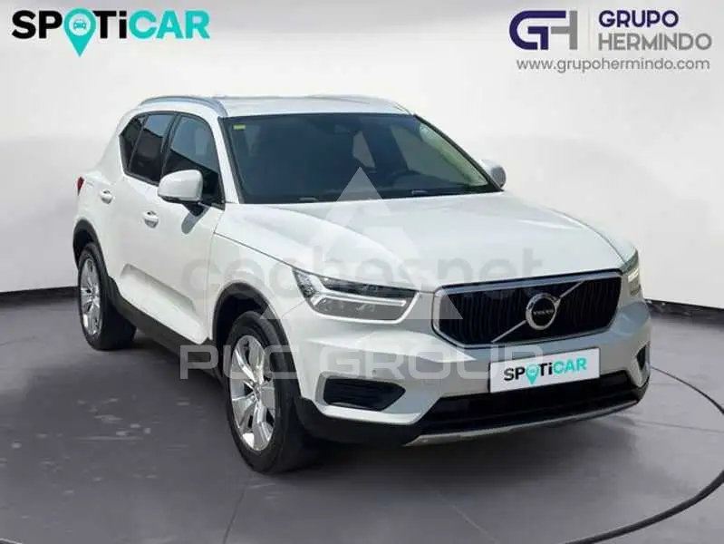 2020 Volvo XC40