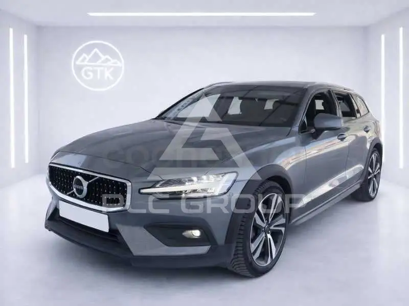 2020 Volvo V60