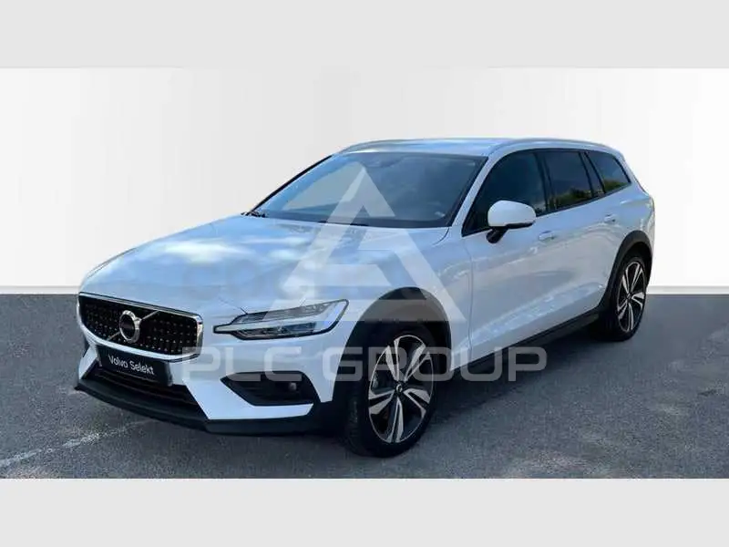 2020 Volvo V60