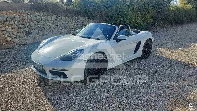 2020 Porsche 718