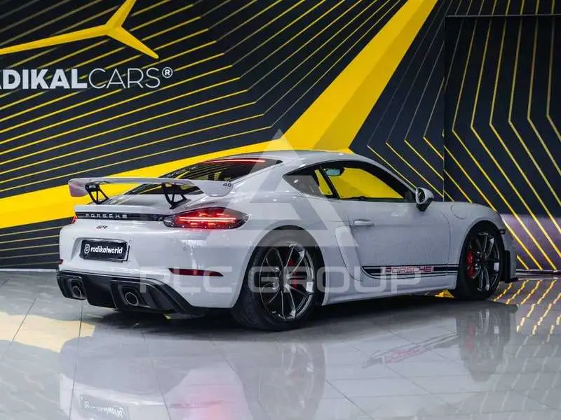 2020 Porsche 718