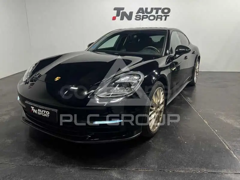 2020 Porsche Panamera