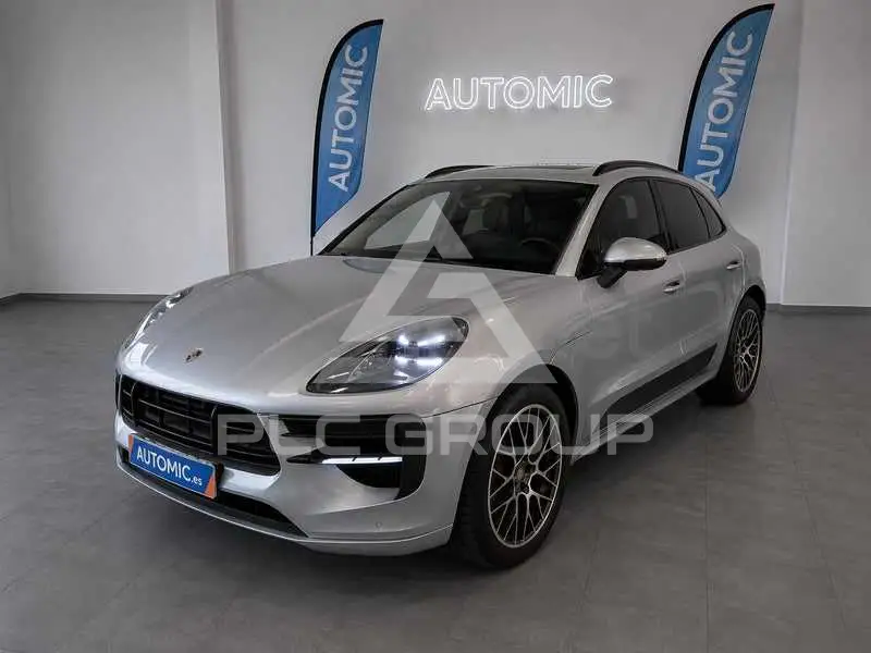 2020 Porsche MACAN