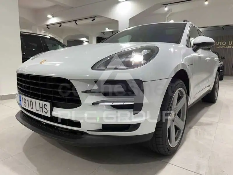 2020 Porsche MACAN