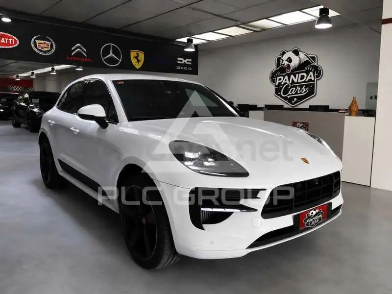 2020 Porsche MACAN