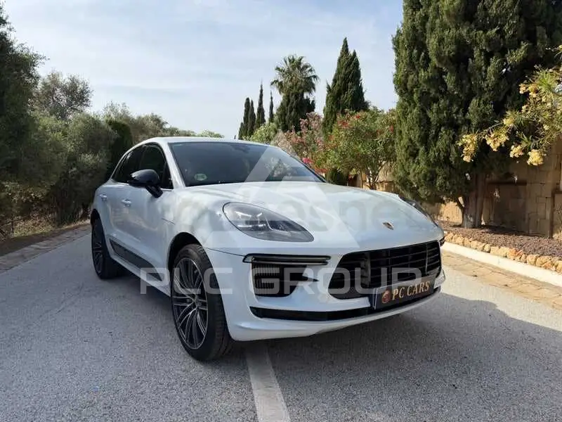 2020 Porsche MACAN
