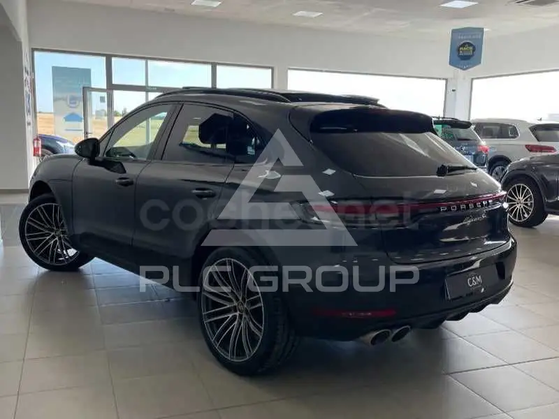 2020 Porsche MACAN