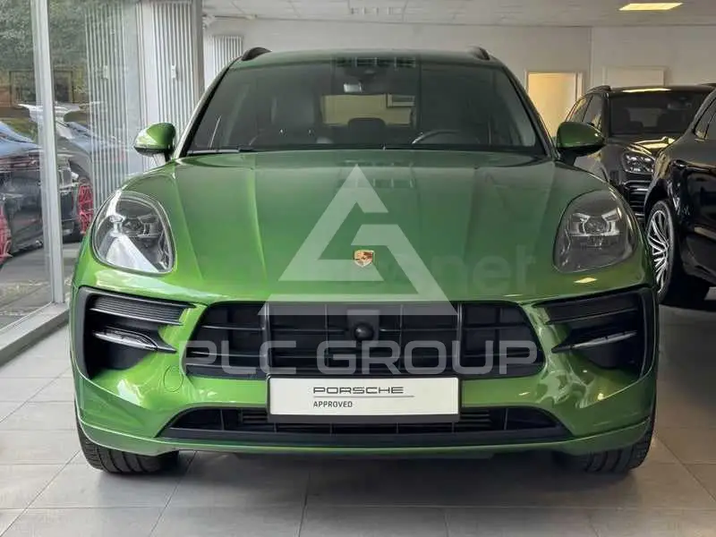 2020 Porsche MACAN