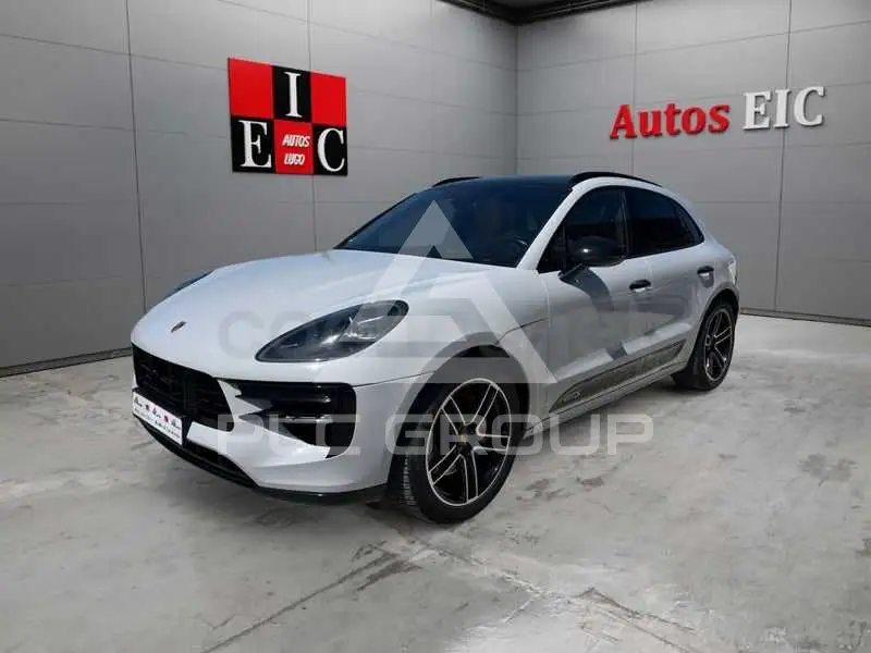 2020 Porsche MACAN
