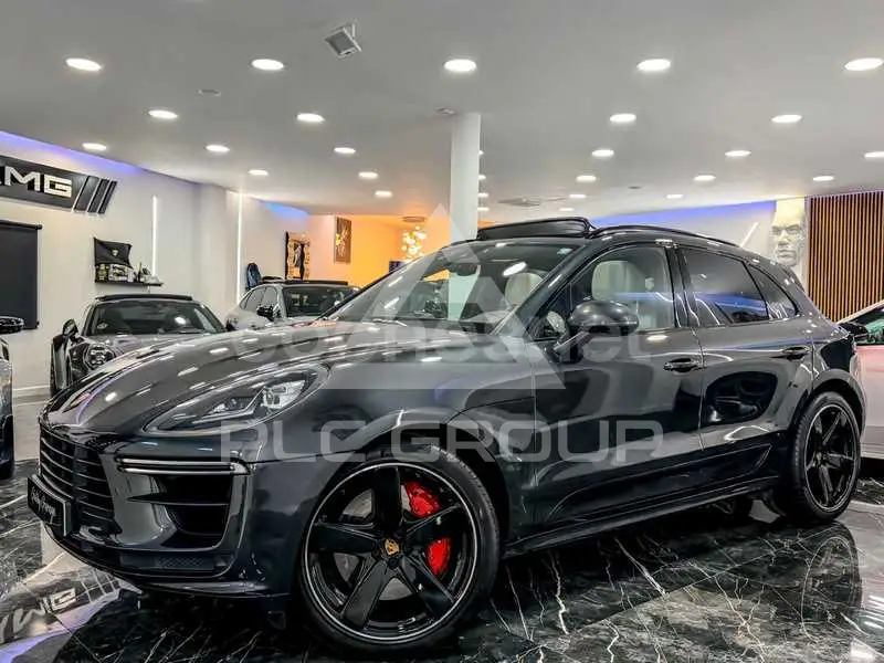 2020 Porsche MACAN