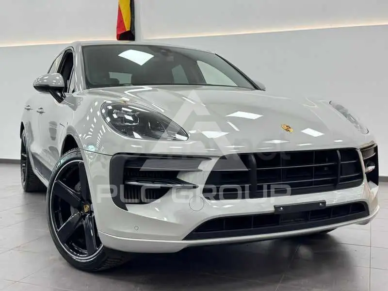 2020 Porsche MACAN