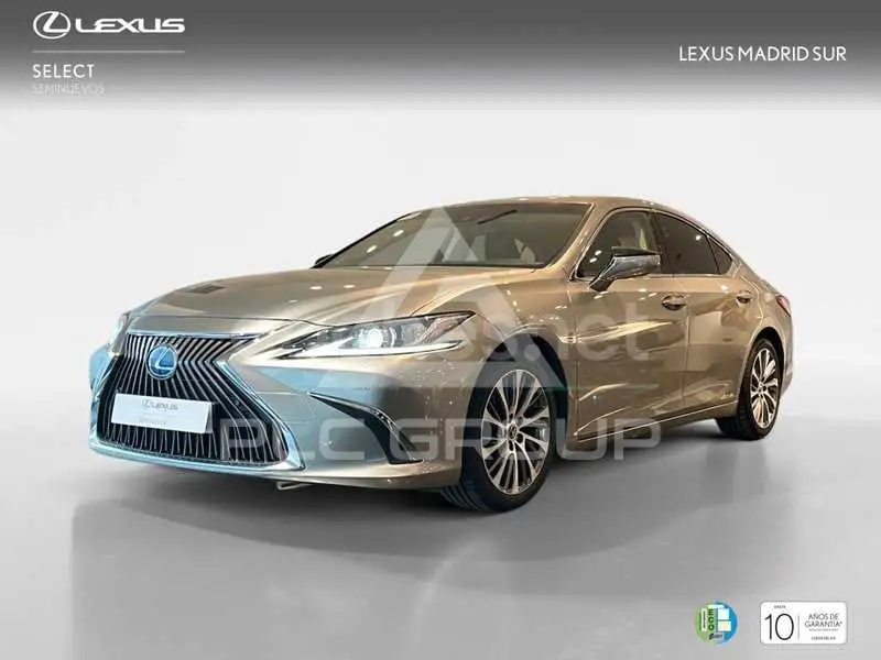 2020 Lexus ES