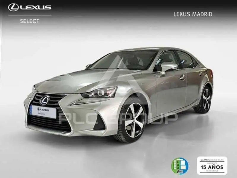 2020 Lexus IS