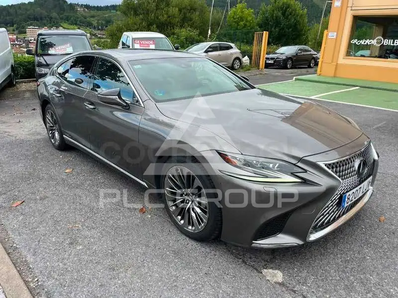 2020 Lexus LS