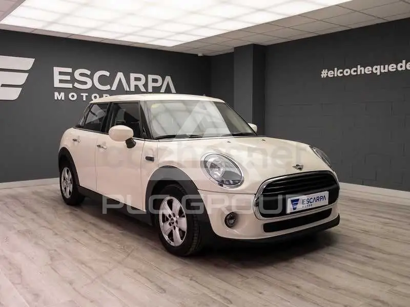 2020 Mini COOPER