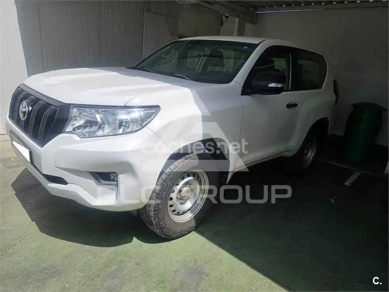 2020 Toyota LAND CRUISER