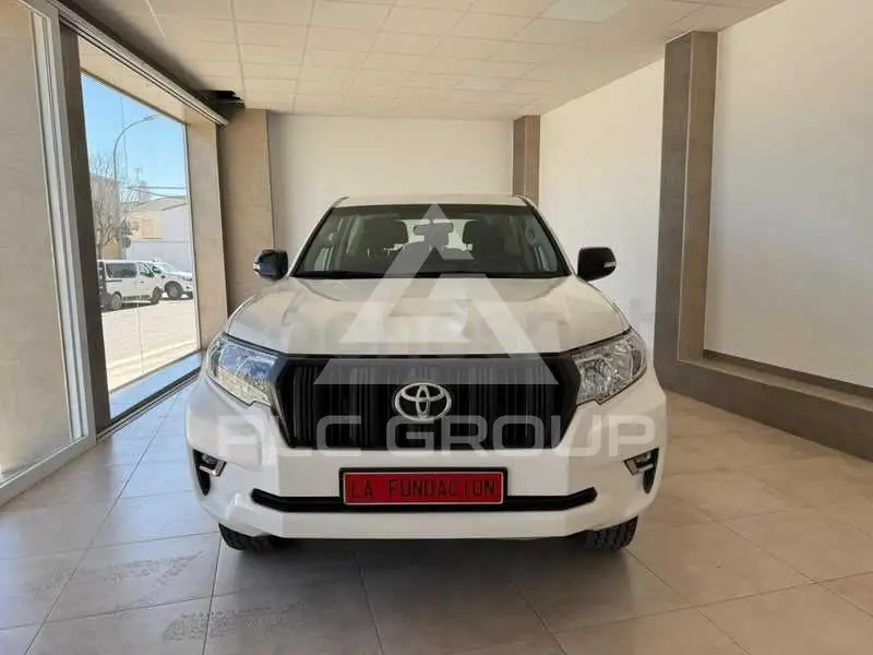 2020 Toyota LAND CRUISER
