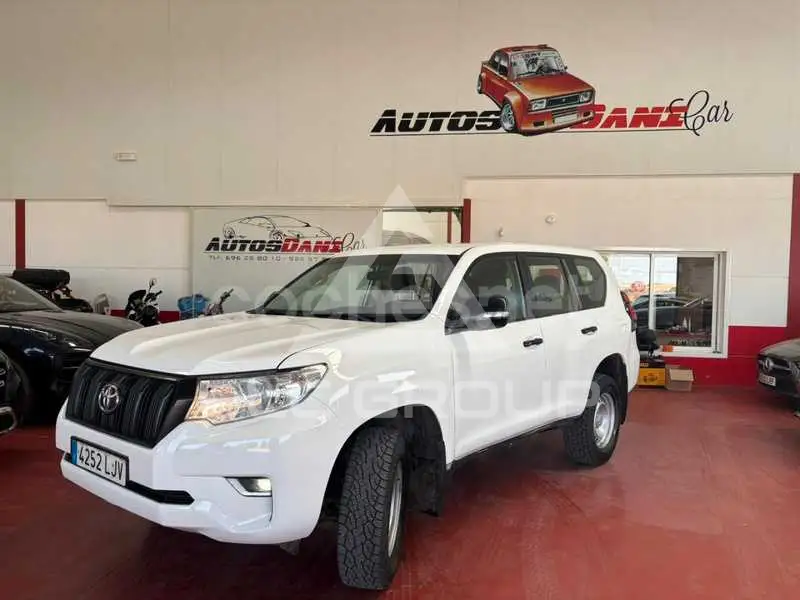 2020 Toyota LAND CRUISER