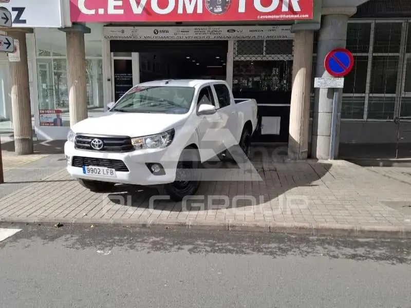 2020 Toyota Hilux