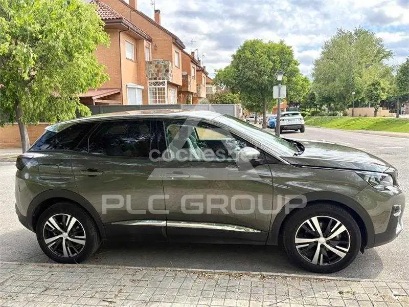 2020 Peugeot 3008