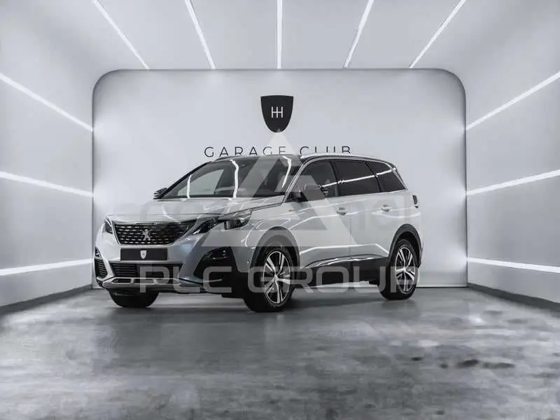 2020 Peugeot 5008