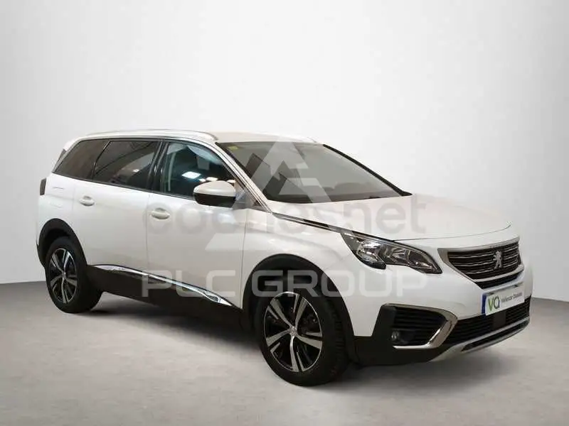 2020 Peugeot 5008