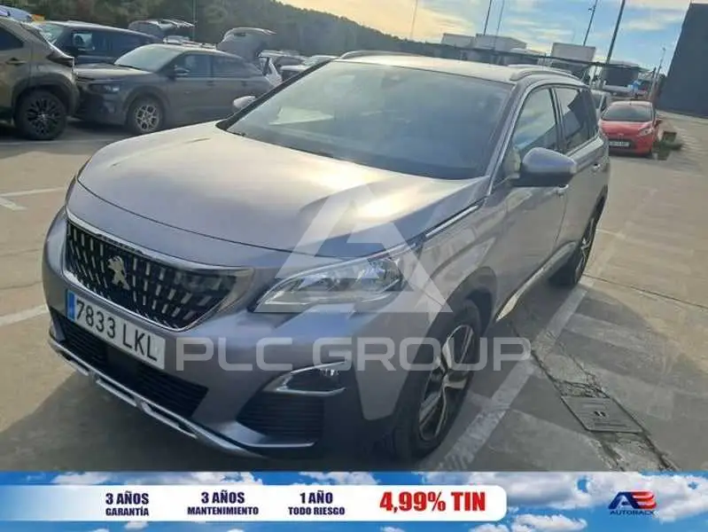 2020 Peugeot 5008