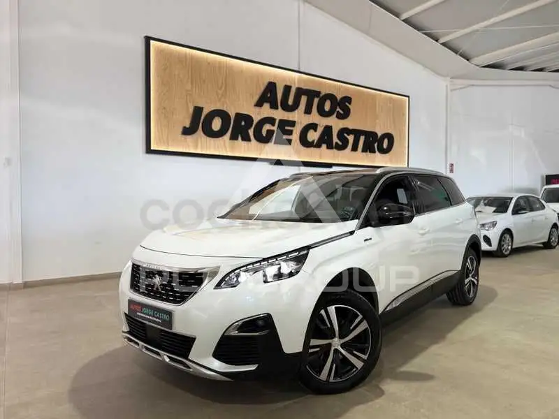 2020 Peugeot 5008