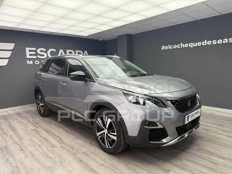 2020 Peugeot 5008