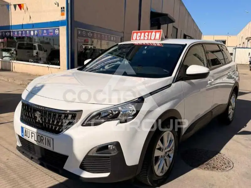 2020 Peugeot 5008