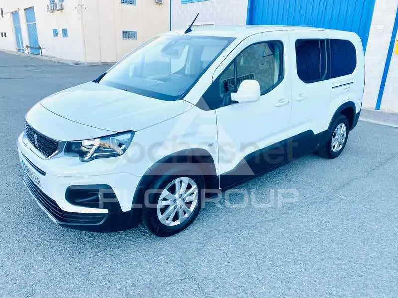 2020 Peugeot Rifter